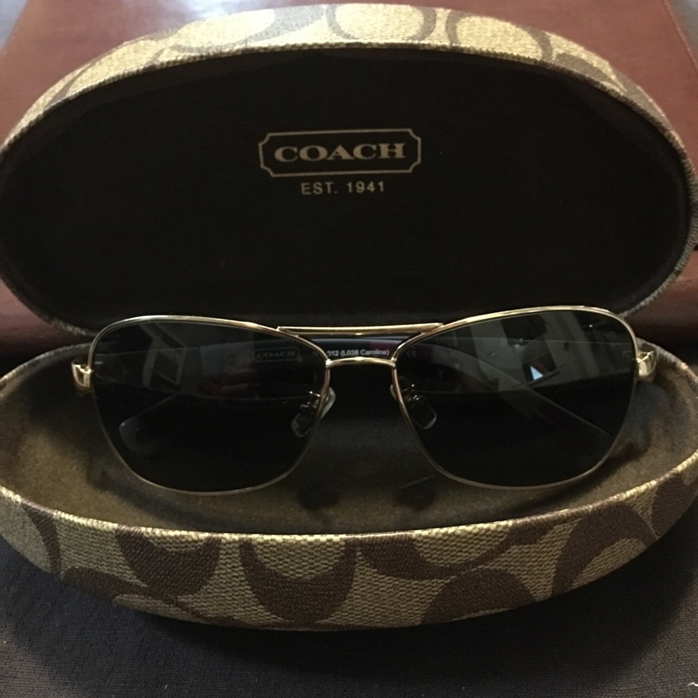 Coach sunglasses - Picture 2 of 5